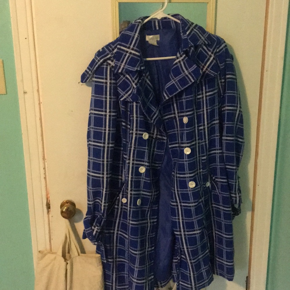 Peacoat - Picture 3 of 3